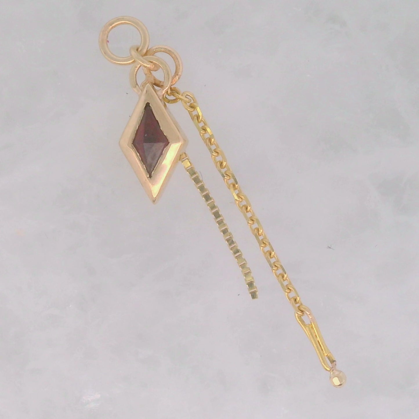 Garnet Rhombus - 14k Yellow Gold - Dangle